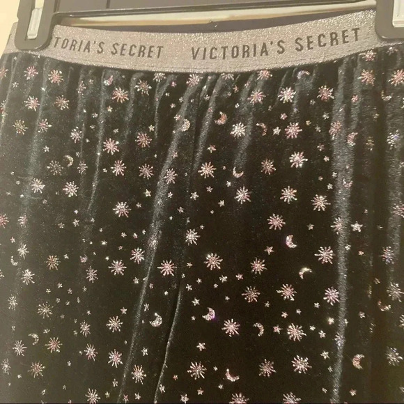 NWT Victoria’s Secret The Velvet Legging stars moon black leggings - Picture 4 of 7